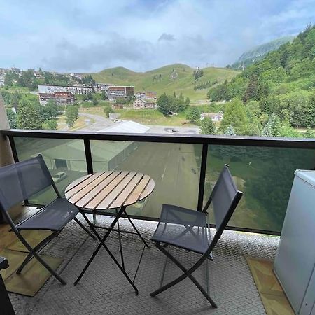 Studio Refait A Neuf Avec Balcon - Famille - Parking Couvert 샴루스 외부 사진
